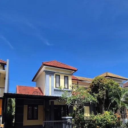 Family Tropic Guest House Jimbaran-Bali